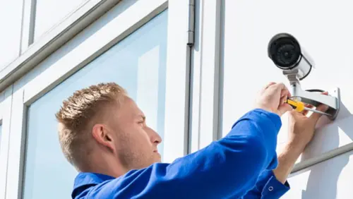 CCTV Technician installing cctv in a company Abu Dhabi